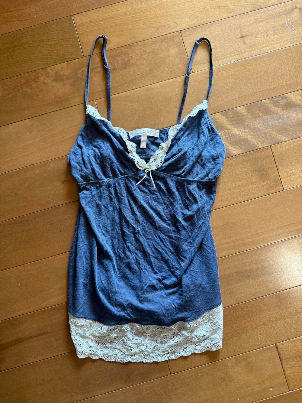 Women's Vintage Victoria's Secret Luxury Blend Lace Top